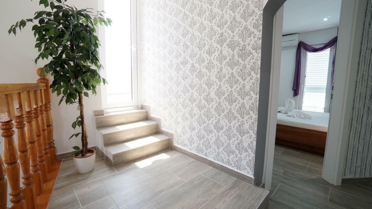 Villa Lulic Vir Exteriér fotografie